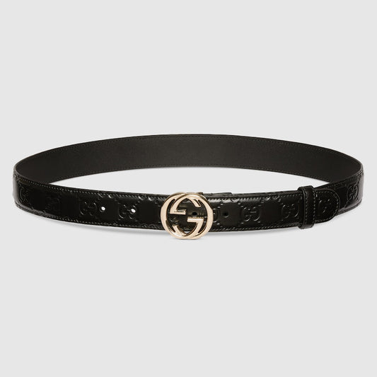 Belt with cross buckle