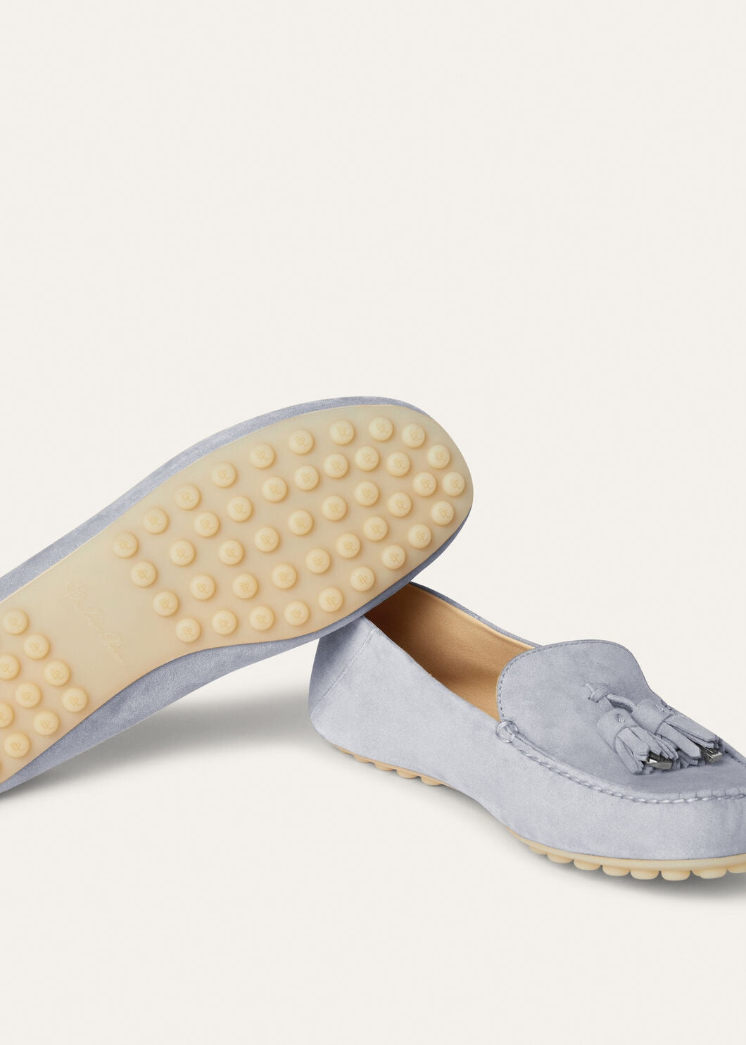 Mokassins Dot Sole Walk aus zirkonfarbenem Wildleder Damen