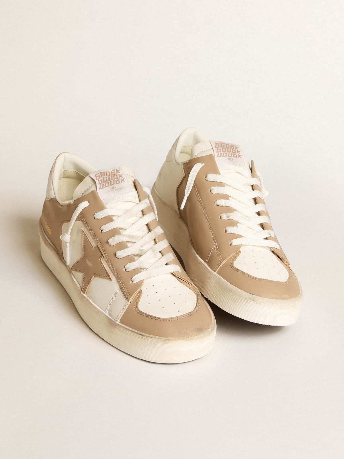 White-beige leather Stardan with beige star and white heel