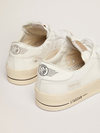 Stardan made of white mesh with black suede star