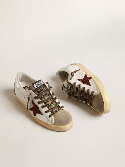 Super-Star with burgundy glitter star and silver heel