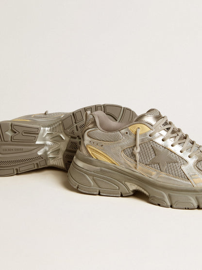 Silver-colored Lightstar made of metallic leather and mesh with a gray star