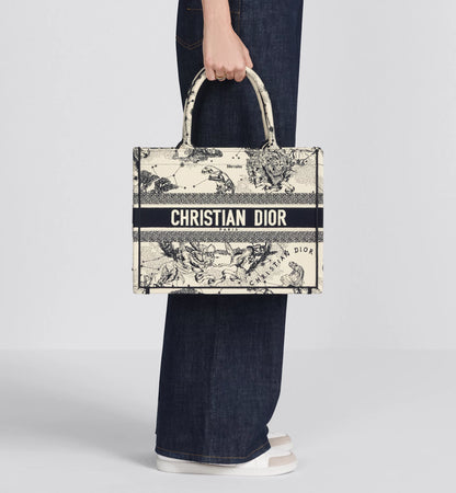 Dior Book Tote Zodiac Latte und Schwarz