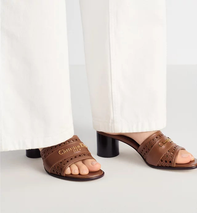 D-Lane camel heeled sandal 