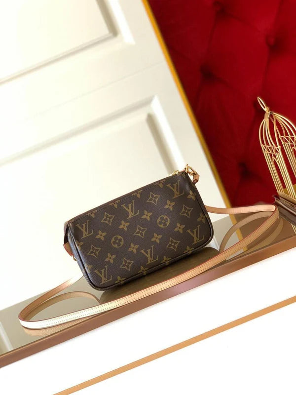 LV POCHETTE ACCESSORIES NM