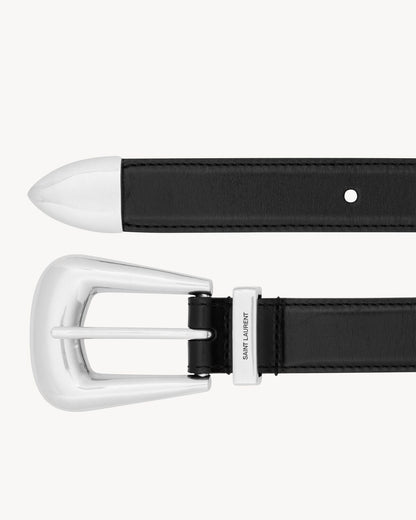 Belt with folk buckle made of smooth leather in black