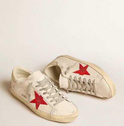 Super-Star in nappa leather with red star and cream-colored leather heel
