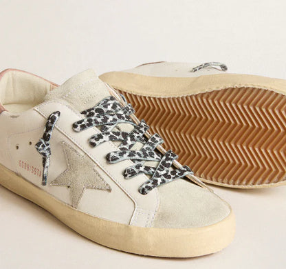 Super-Star with ice-grey star and pink heel with lizard embossing