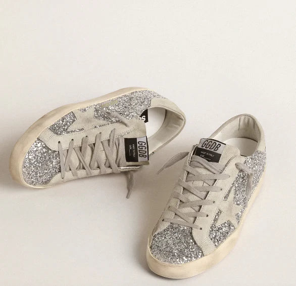 Super-Star made of silver glitter with ice-grey suede star