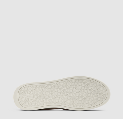 LV Resort Loafer Beige