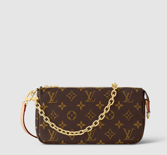 Pochette Accessoires in Monogram canvas