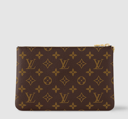 Pochette mit Kettenhenkel M