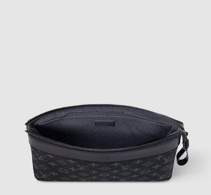 Pochette Voyage Soft Monogram Eclipse