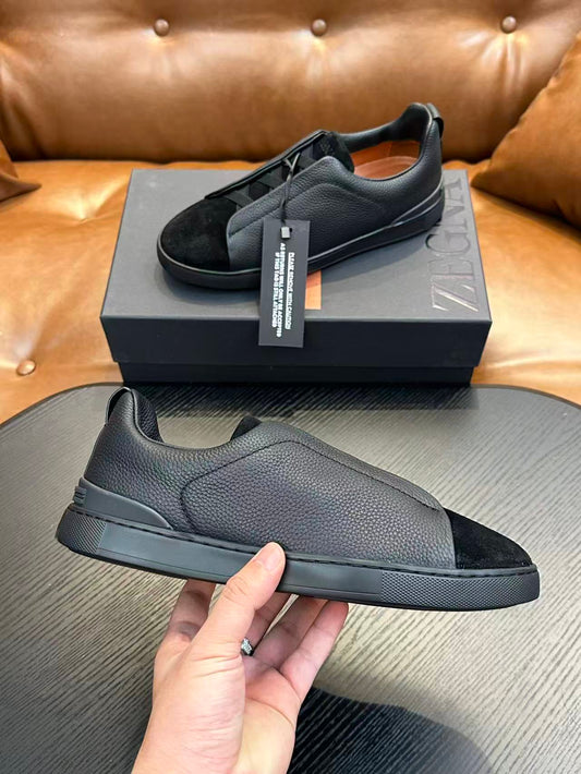 Total Black Triple Stitch SECONDSKIN Sneakers