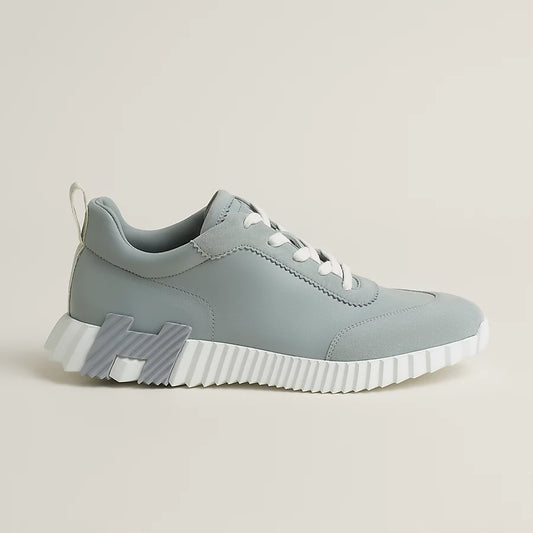 Bouncing sneaker grey