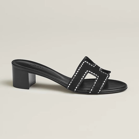 Oasis Sandals Black/White
